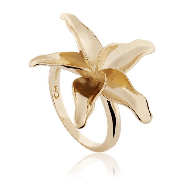 Lightness Flower Ring